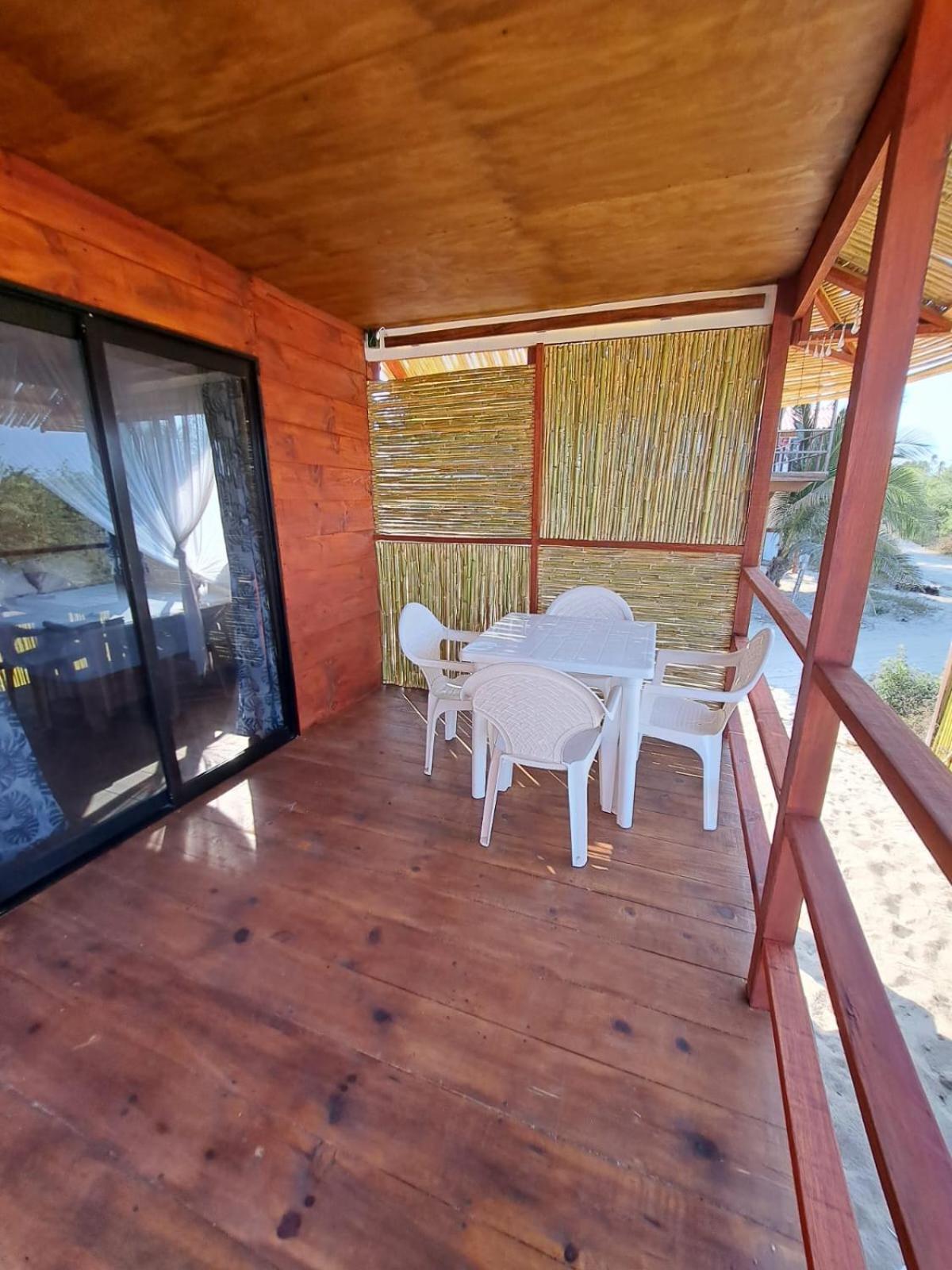 Cabanas Alta Mar Guayabas Exterior photo
